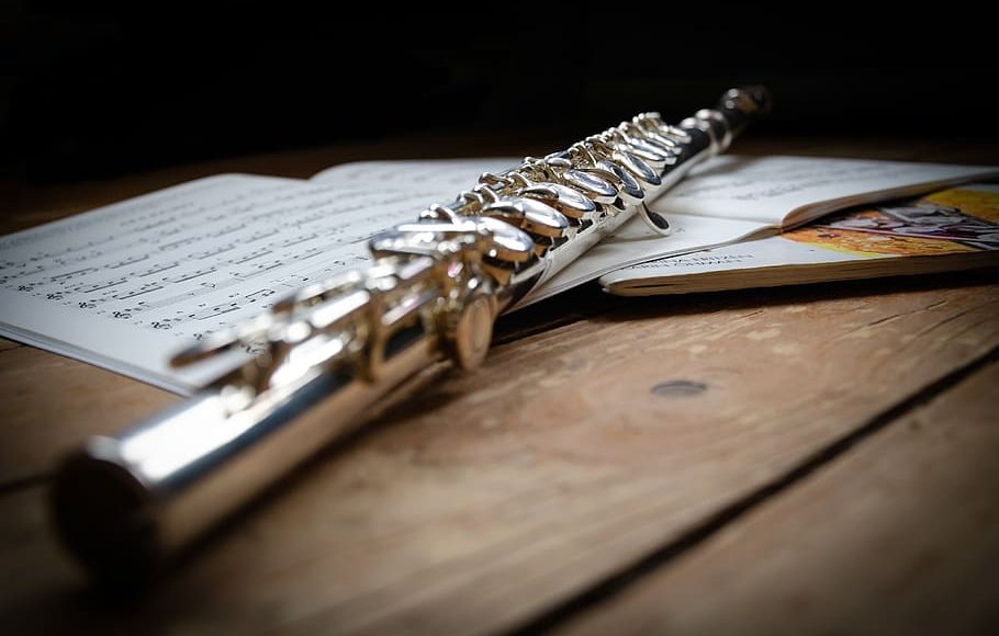flute-music-instruments-woodwinds